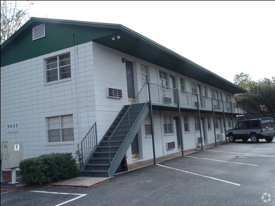 Building Photo - Shirley Avenue Apartments