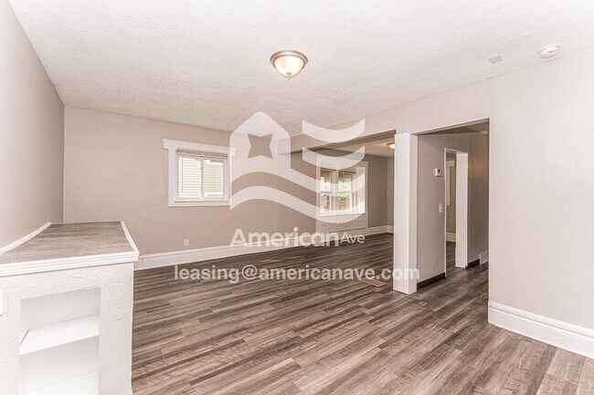 Foto del edificio - 460 Evers Ave