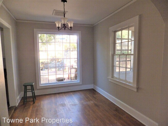 Foto del edificio - 2 br, 2 bath House - 1020 Stewart Avenue