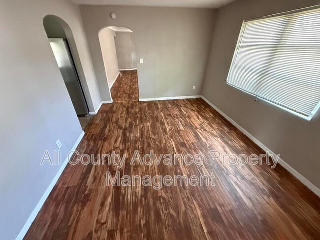 Building Photo - 1564 Tilley Ave