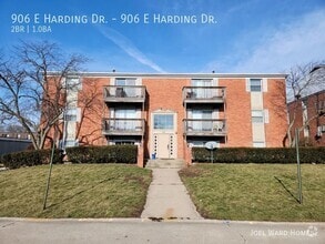 Building Photo - 906 E Harding Dr
