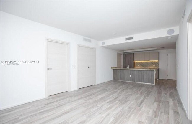 Foto del edificio - 801 S Miami Ave