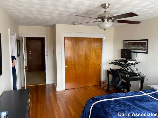 Building Photo - 38 Day St