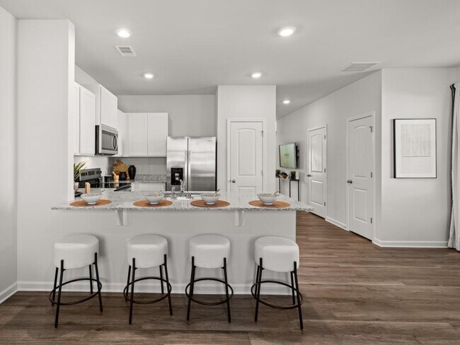 Foto del edificio - 5976 Skylar Dr