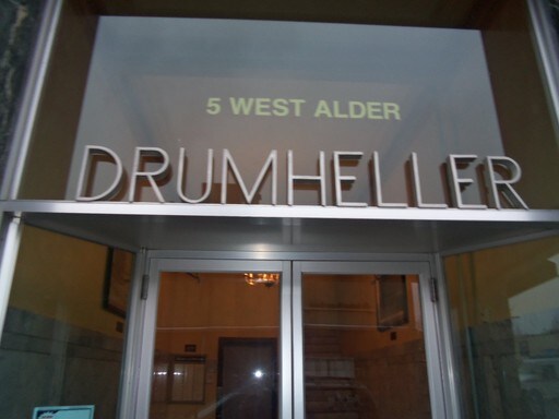 Primary Photo - 5 W Alder St
