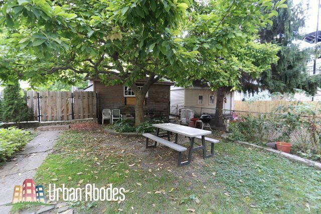 Foto del edificio - 833 N Rockwell St