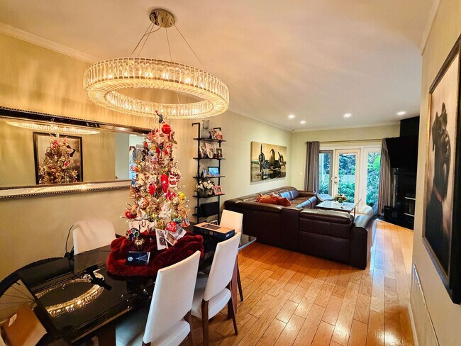 Foto del edificio - 1313 Washington St