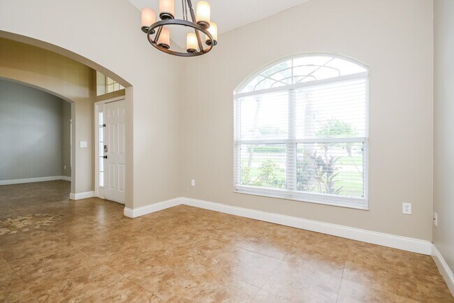 Building Photo - 2428 Timothy Ln