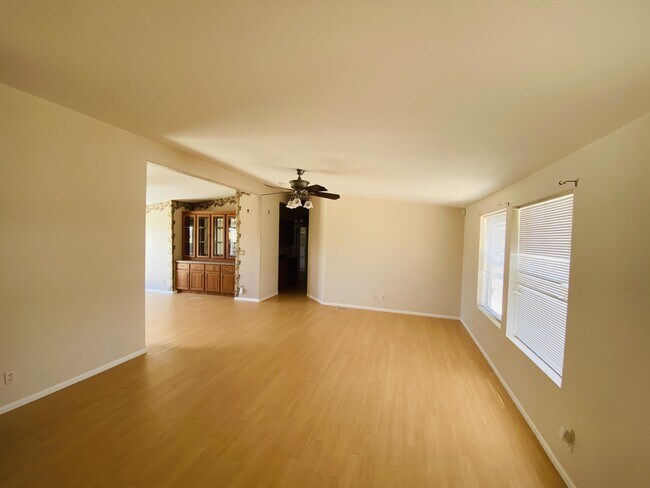 Building Photo - 26502 Placentia Ave