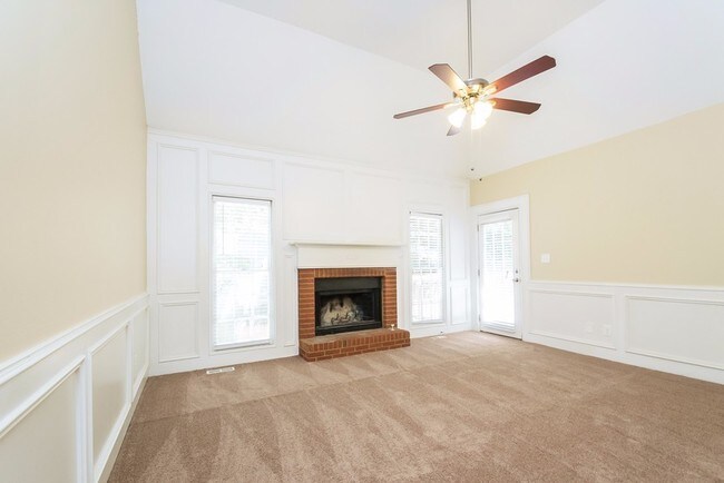 Foto del edificio - 981 Laurel Springs Ln SW