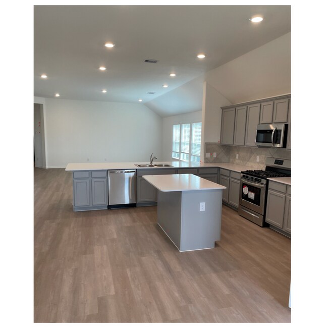 Foto del edificio - 5519 Whisperwind Ranch Trl