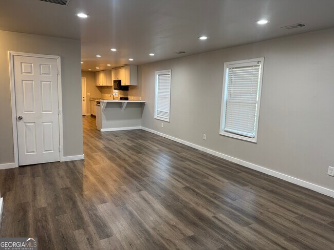 Foto del edificio - 324 Adams St