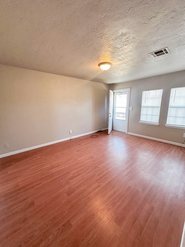 Foto del edificio - 2231 NW 26th St