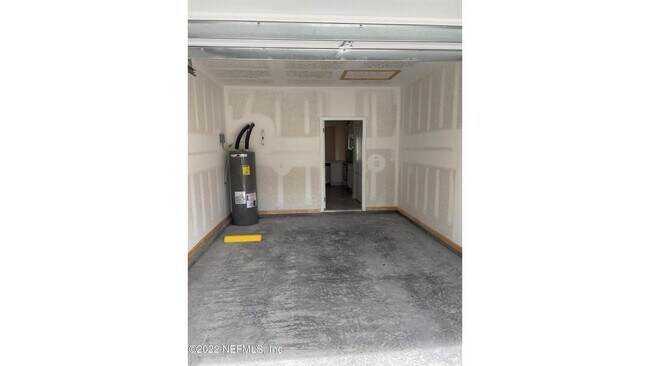 Foto del edificio - 9571 Star Dr