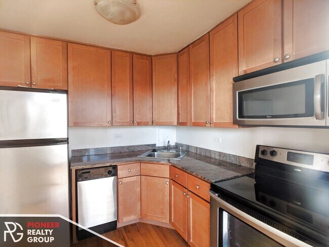 Foto del edificio - 5649 N Sheridan Rd