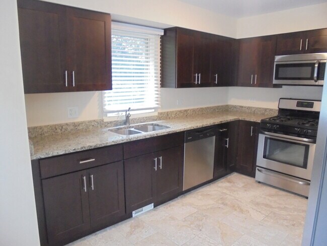 Foto del edificio - 3693 Grandview Ave