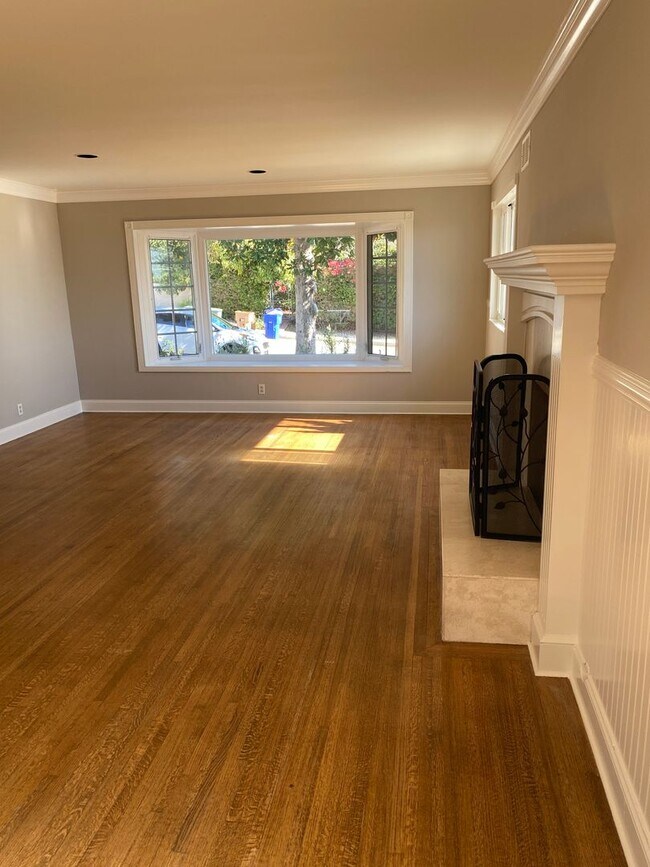 Foto del edificio - Beautiful Home in the Ventura Foothills