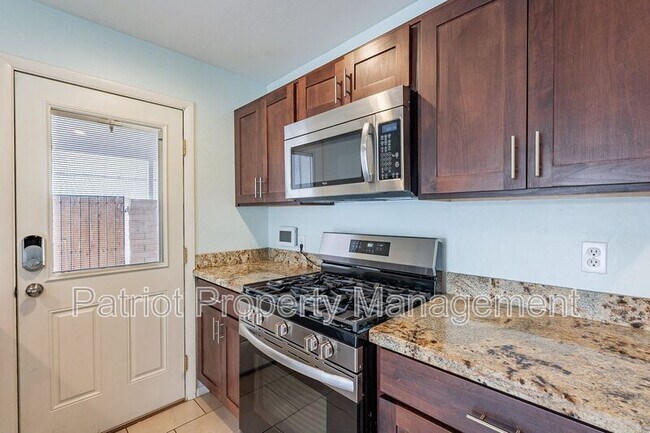 Foto del edificio - 7531 E McKinley St