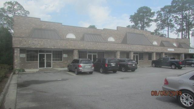 Primary Photo - 1135 North Way