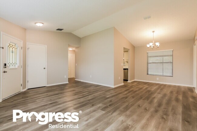 Building Photo - 1401 Glenmere Dr