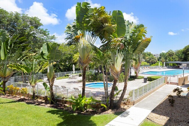 Foto del edificio - 7757 SW 86th St