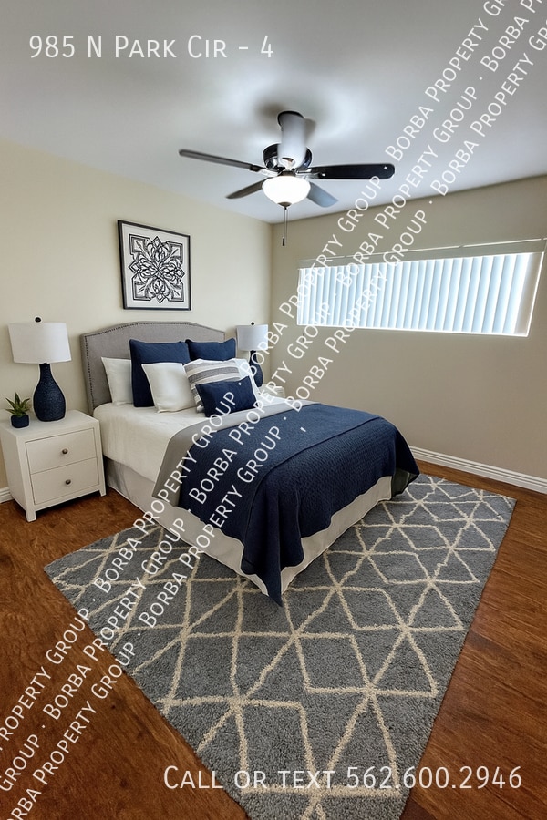 Building Photo - 985 N Pk Cir