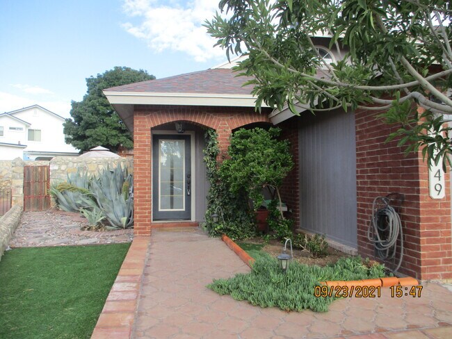 Building Photo - 11749 Crimson Sky Dr