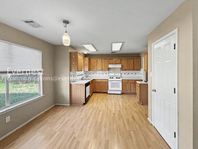 Foto del edificio - 17516 Dell City Dr