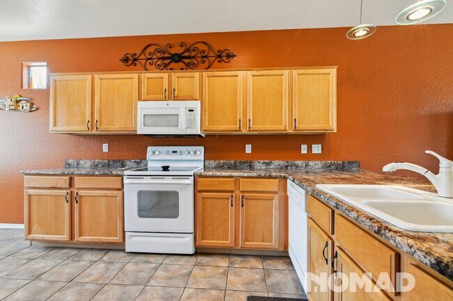 Building Photo - Charming 2BR House in Maricopa