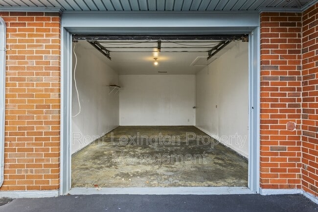 Foto del edificio - 1707 Sarasota Ct