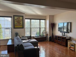 Building Photo - 2970 Stockholm Way