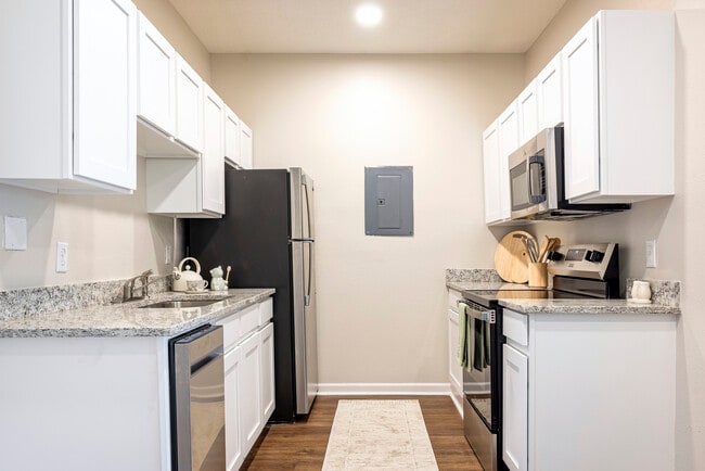 Kitchen.jpg - The Bloom at Windermere