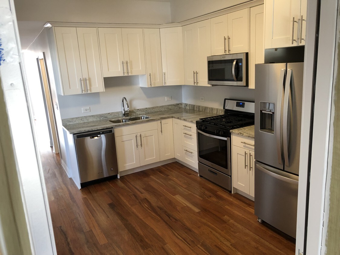 Foto principal - 3638 W North Ave