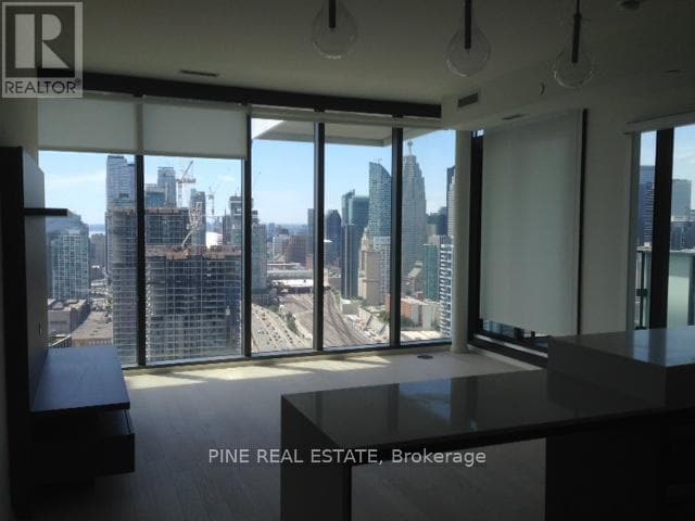 Building Photo - 16 Bonnycastle St