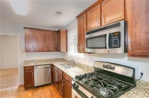 Foto del edificio - 923 S Candler St