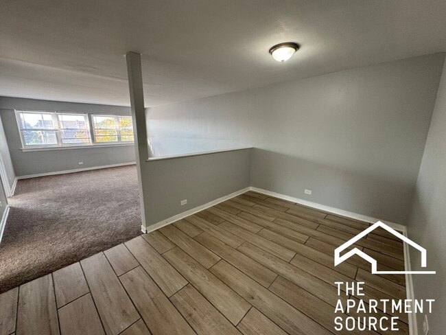 Building Photo - 2804 N Major Ave