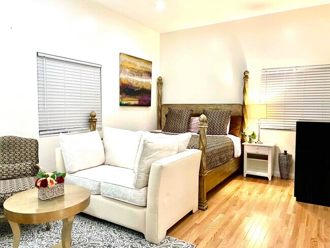 Foto del edificio - 5320 W 119th Pl
