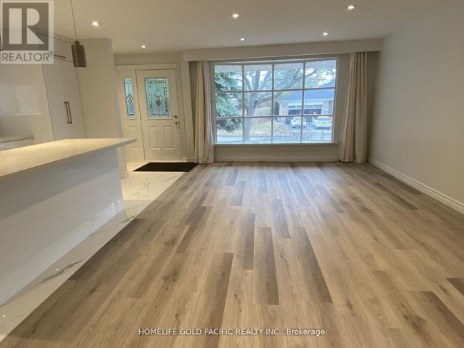 Building Photo - 50 Bellbury Crescent