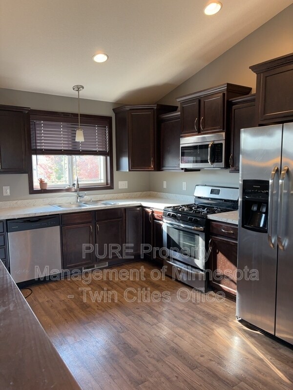 Building Photo - 263 Dongola Ln