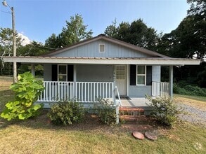 Building Photo - 462 Warren Cir