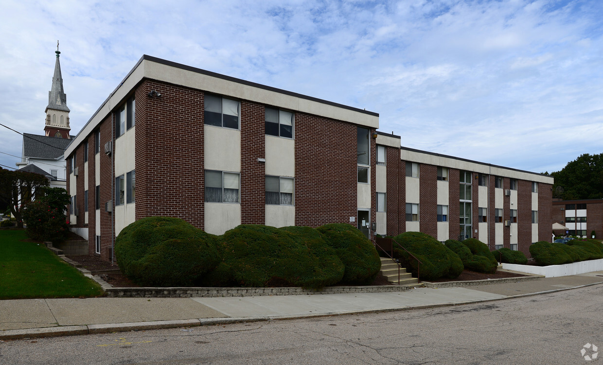 Primary Photo - Branch Apartments