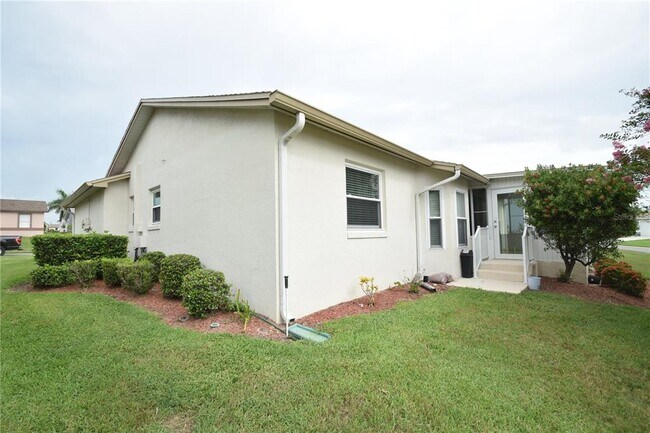Foto del edificio - 5955 Chickadee Dr