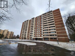 Building Photo - 3120-3120 Kirwin Ave