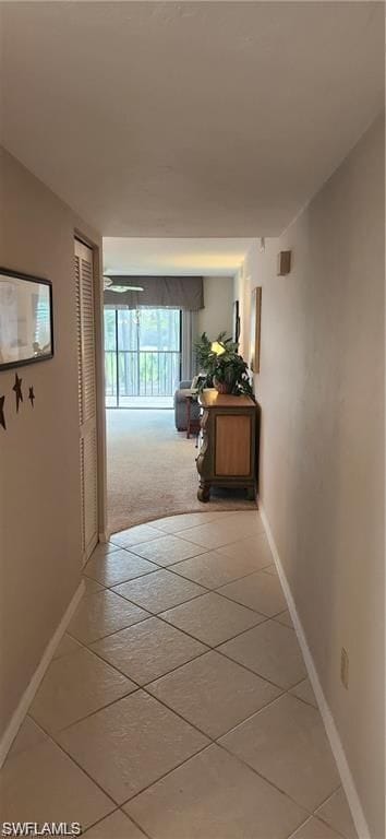 Foto del edificio - 221 Fox Glen Dr