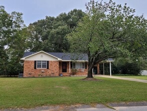 Building Photo - 2869 Candlewood Ln