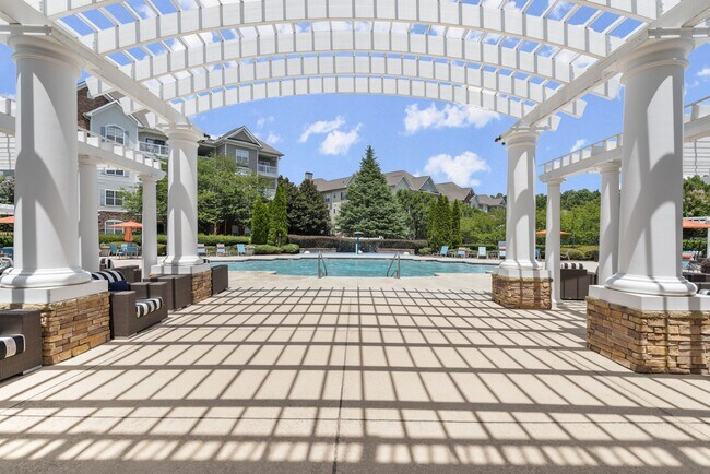 Foto del edificio - The Cedars at Johns Creek