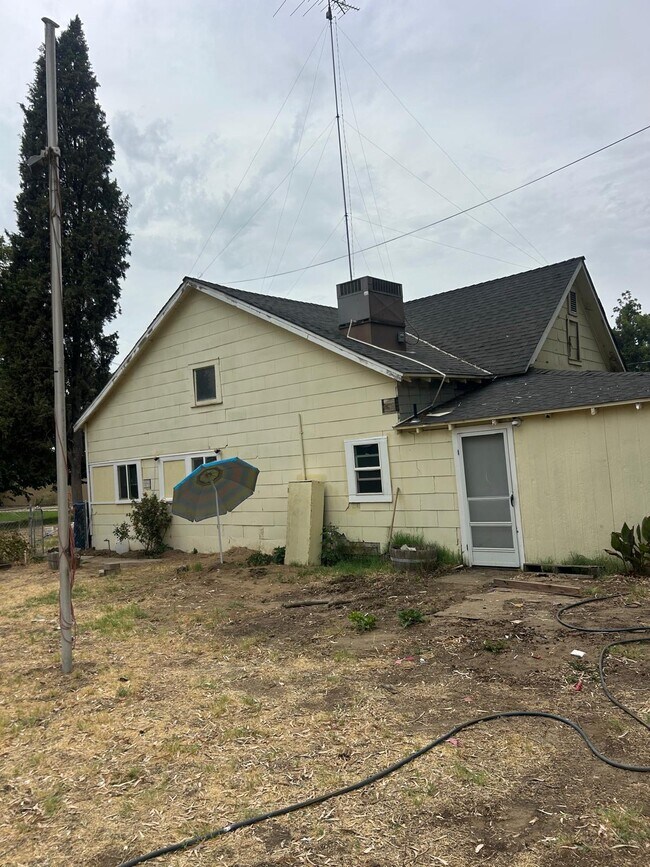 Foto del edificio - 2712 Morgan Rd