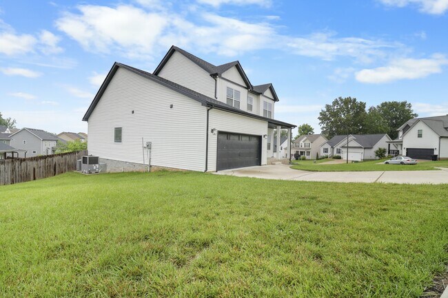 Foto del edificio - 525 Woodtrace Dr