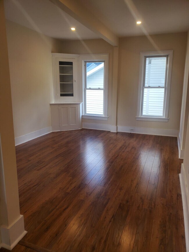 dining room - 160 Church St