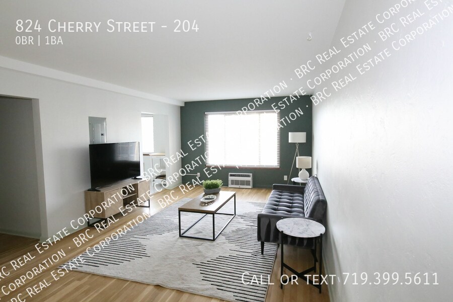 Foto del edificio - 824 Cherry St